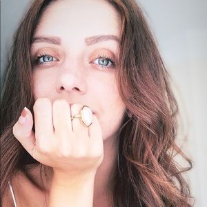 Meet your Posher, Kelsey